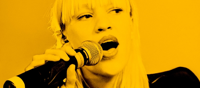 Oh Yeah, She Performs! Oh Yeah, She Performs!